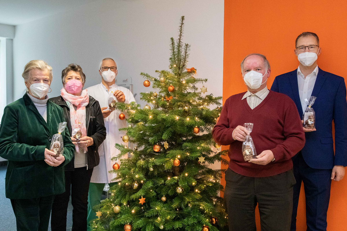 Klinikum Landshut: 2200 Schoko-Nikoläuse für Patienten und Mitarbeiter
